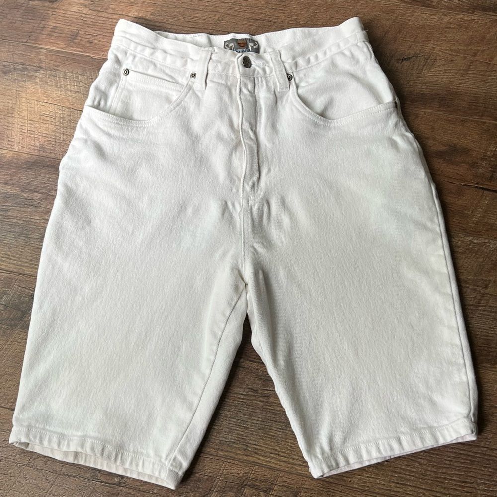 Vintage THE LIMITED White Denim High-Waisted Bermuda Shorts Sz 12(fits like 6/8) - Picture 7 of 14